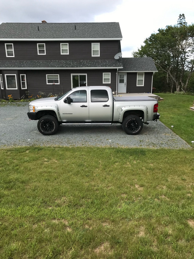 Chevrolet Silverado  in Cars & Trucks in Dartmouth - Image 4