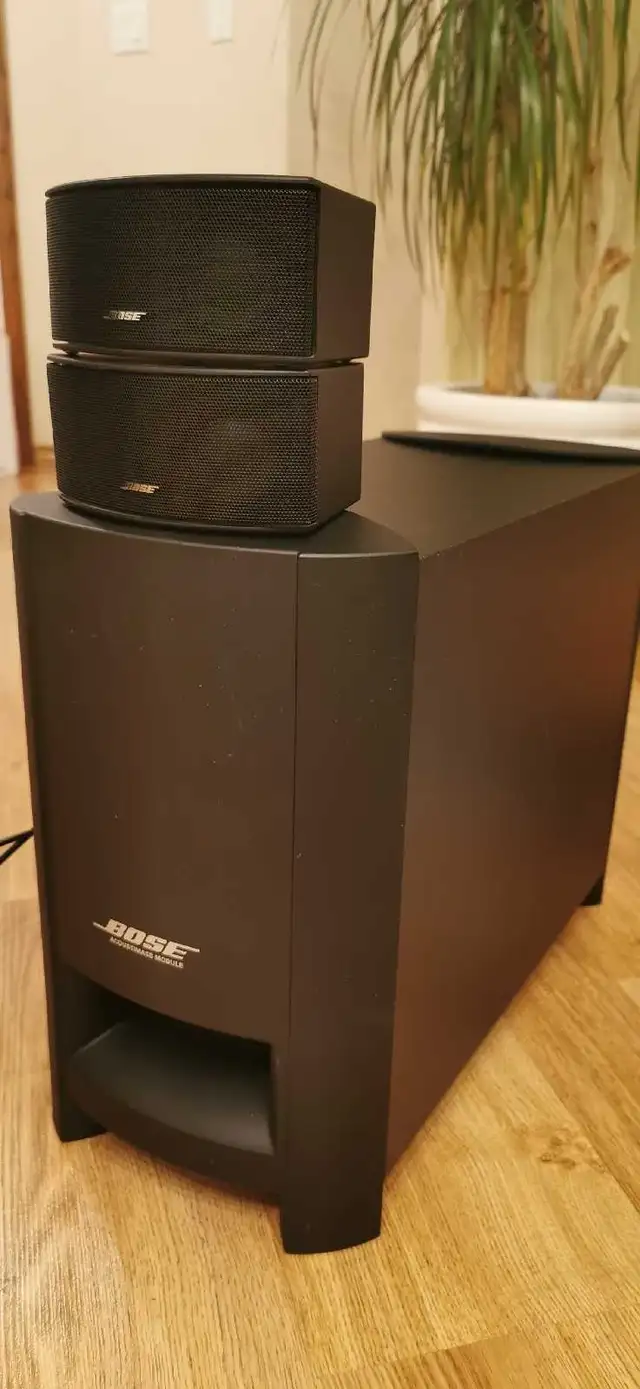 Bose Cinemate GS Series II Speaker System - $70 in Speakers in Calgary - Image 10