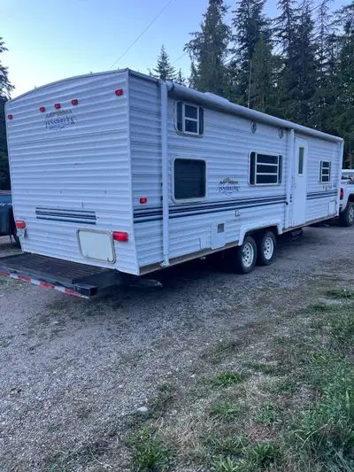 Paid 4500$ last year. Kept in good shape. Full size fridge. Master bedroom with bunks in the back. 1...