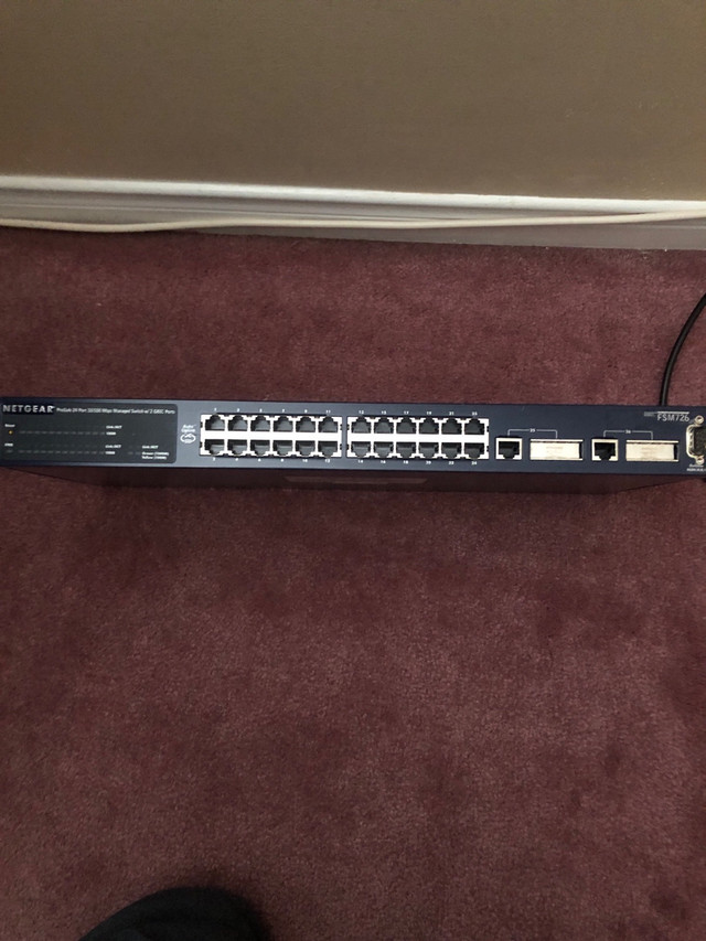 Ethernet hub .Netgear prosafe  switch 24 port in Networking in Mississauga / Peel Region - Image 4