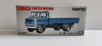 Tomica Limited Vintage LV-80B Nissan 3.5t truck diecast model 