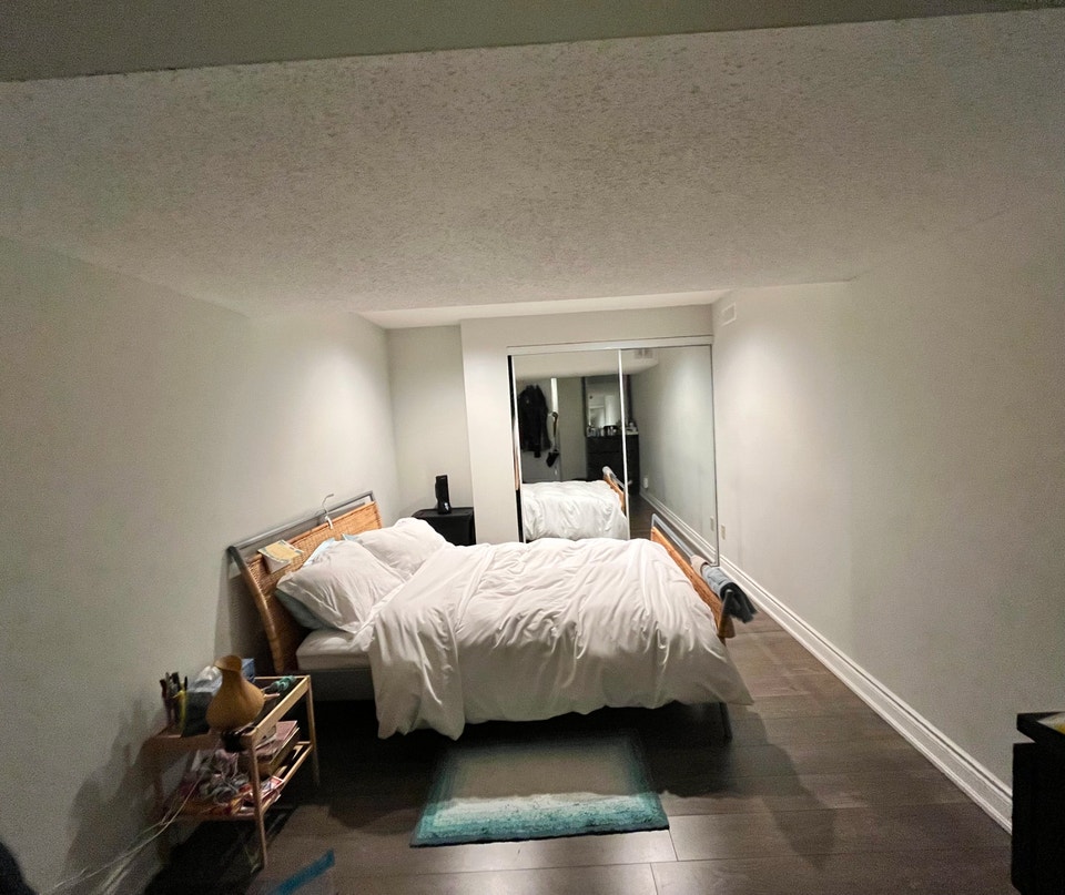 Spacious 1 Bedroom Apartment Across Erin Mills Town Centre 4