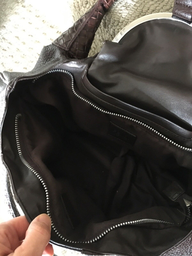 Handbag Purse  in Women's - Bags & Wallets in Red Deer - Image 4