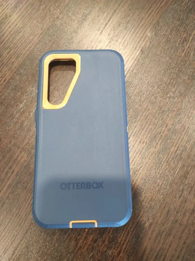 OtterBox defender case for Samsung S23 plus in Cell Phone Accessories in St. Catharines - Image 2