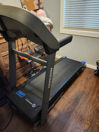 Horizon Featherweight Treadmill 
