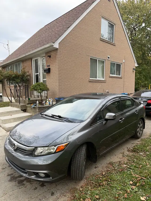 2012 Honda civic595971035837900801