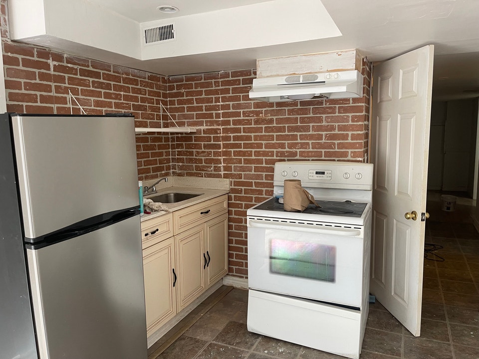 two bedrooms walkout basement for rental 3