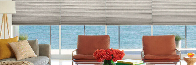 Hunter Douglas Power Blinds in Excellent Condition! in Window Treatments in Victoria - Image 3