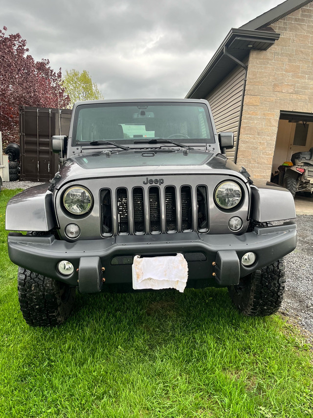 Jeep Wrangler  in Cars & Trucks in Ottawa - Image 3