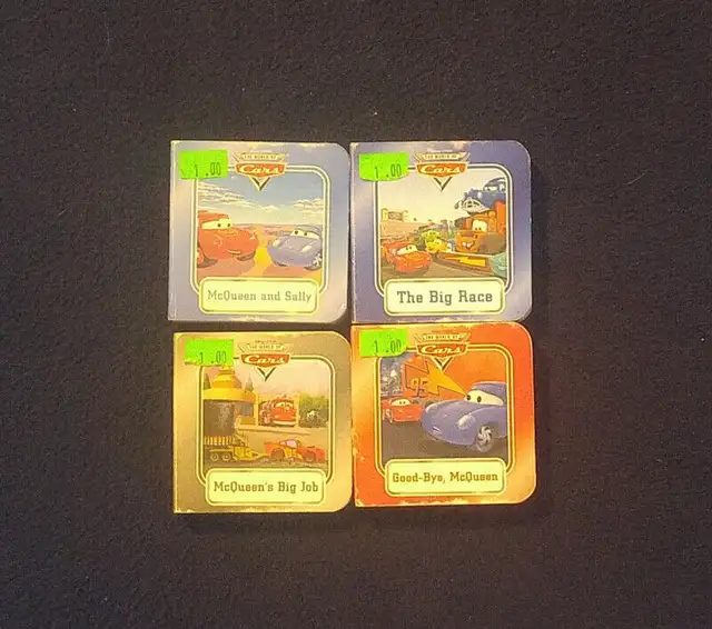 28 BOOKS-LIVRES: DISNEY PIXAR: THE WORLD OF CARS. Etc. For kids.63007358806017121