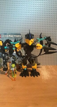Lego Hero Factory 44020 FLYER Beast vs. BREEZ