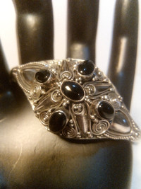 #82 Ornate 925 Sterling Silver & Blk. Onyx Cuff Bracelet 18.8g