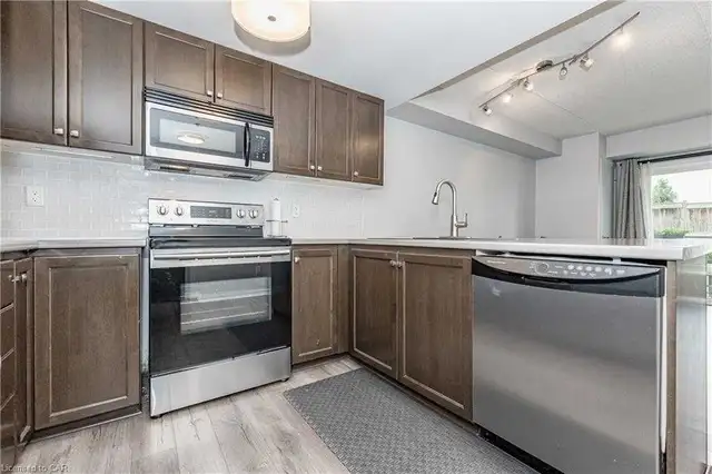 2 bedroom condo for rent in Long Term Rentals in Guelph - Image 3