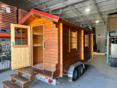 Brand New Mobile Sauna With a Change Room