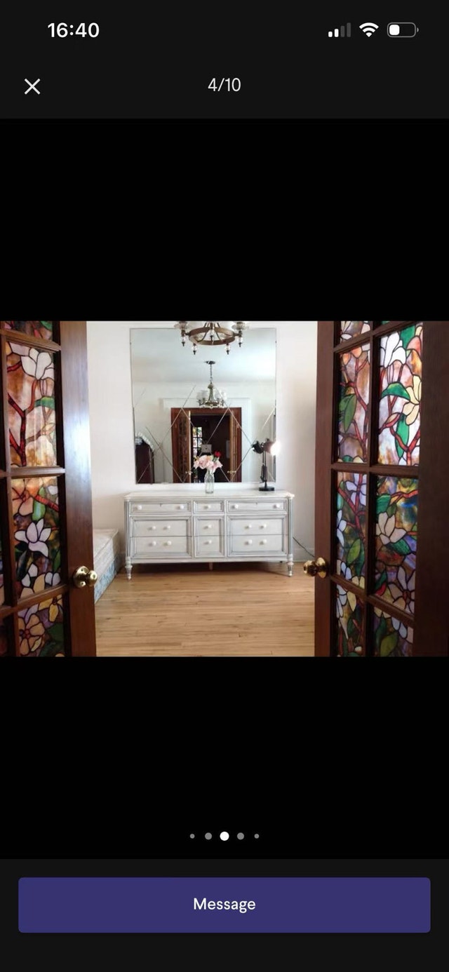 Spacious sunny room in CDN for rent — photo 1