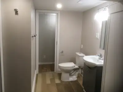 Bachelor basement suite for rent. For a single person, none smoker, no pet. Close to all amenities,...