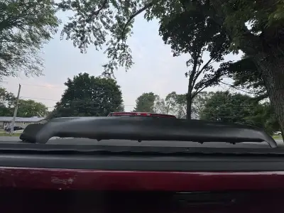 Hi I am selling 2 hood deflectors for 2009-14 Ford F150s I can’t use them on mine they are also Ford...