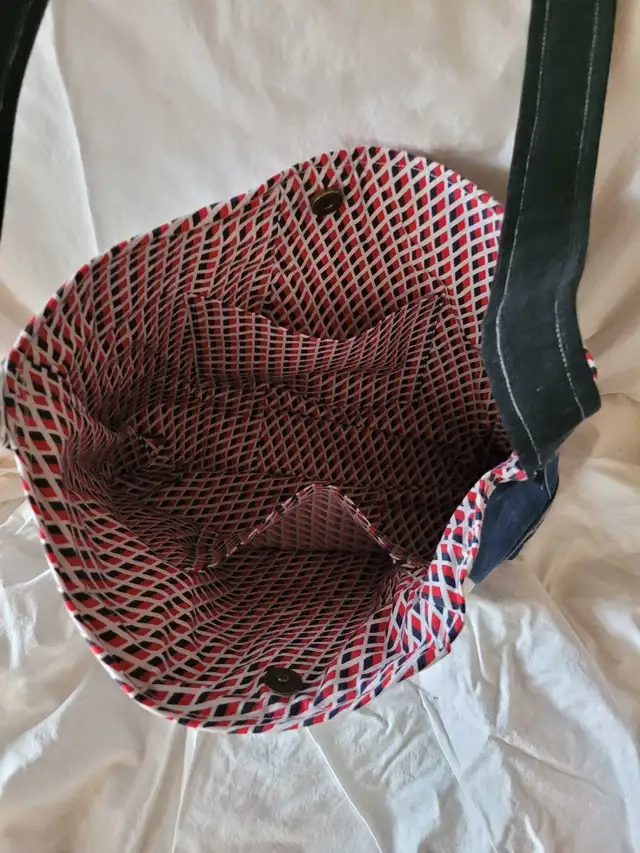 Denim Patchwork Purse in Women's - Bags & Wallets in Sudbury - Image 4