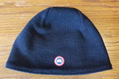 Canada Goose Standard Toque (Adult One Size), View more