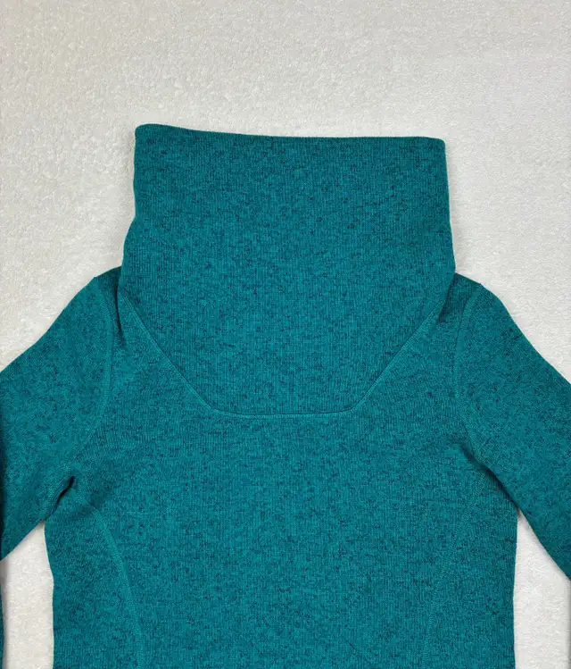 Arc'teryx Desira Tunic Sweater - Women's Size XS in Women's - Tops & Outerwear in St. Albert - Image 6