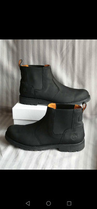 Timberland boots (Brand new) 