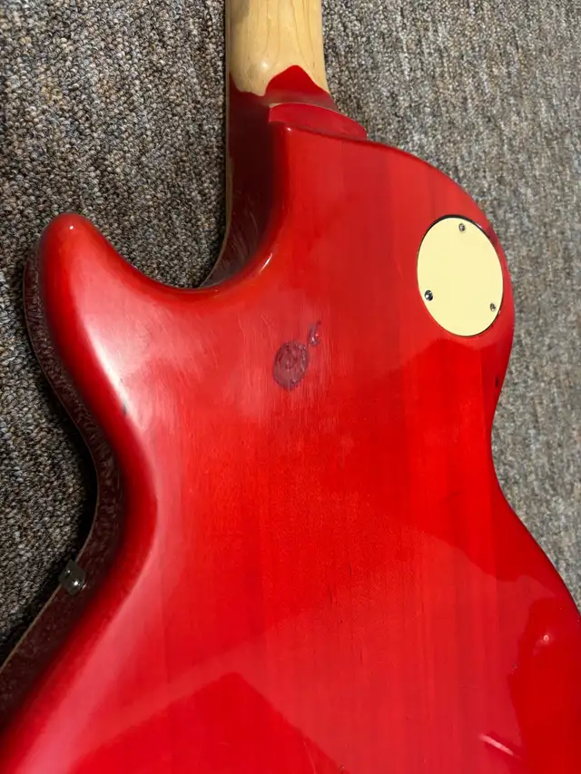 Epiphone Les Paul in Guitars in London - Image 6