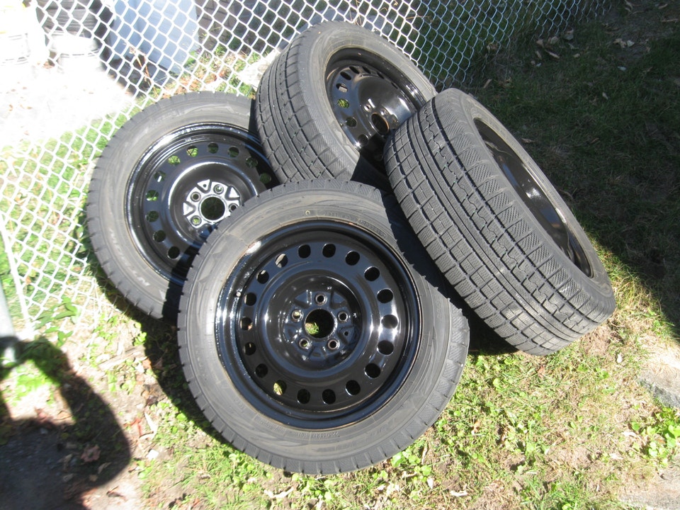 225/55R17