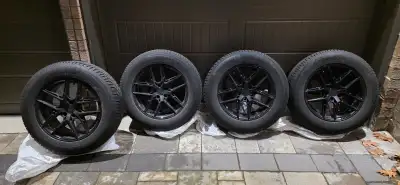 - Set of 4 Continental VikingContact 7 Winter Tires 235/65R18 110T with TPMS - Mounted on Ruffino RA...