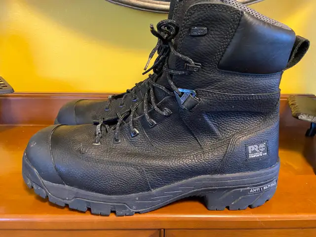 Timberland PRO Men's Leather Composite Toe Work Boots Size 14 in Men's Shoes in Oshawa / Durham Region - Image 4