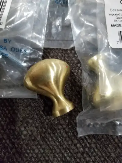 RICHELIEU OVAL CABINET SATIN GOLD KNOB, View more