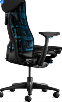 EMBODY GAMING CHAIR