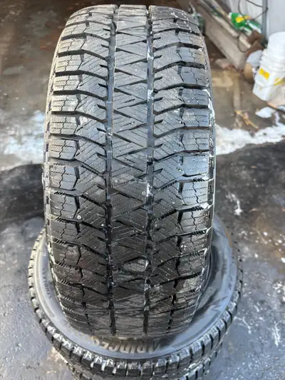 Bridgestone blizzak snow tires on rims 205/55r16 Came off 2018 Subaru Impreza Used for 1 season 5x10...