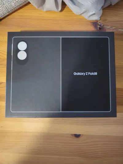 Samsung galaxy fold 8, View more