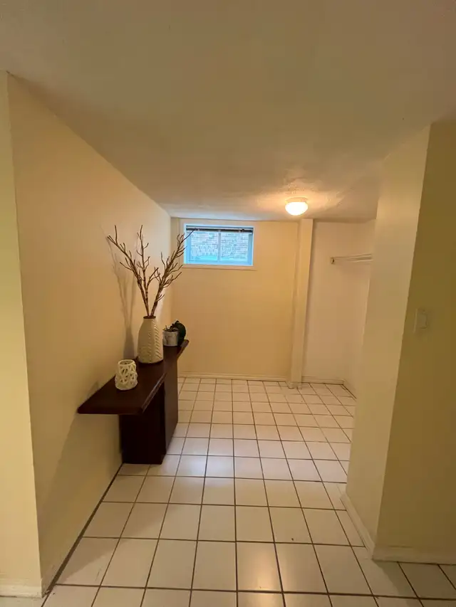 Lovely One Bedroom Apartment For Lease in Etobiocke in Long Term Rentals in City of Toronto - Image 11