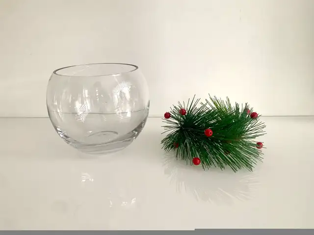 Vase ou chandelier  in Home Décor & Accents in Laval / North Shore - Image 3