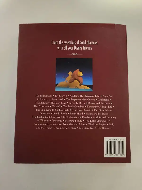 Disney Family Story Collection Volume 2 (Very Minor Tear) in Fiction in Kitchener / Waterloo - Image 3