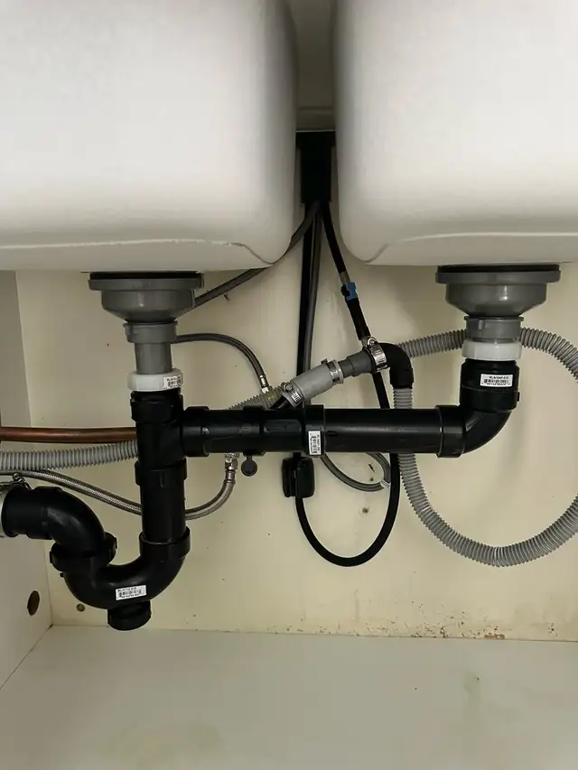 Licensed Plumber – Reliable & Professional Service557469168084592642