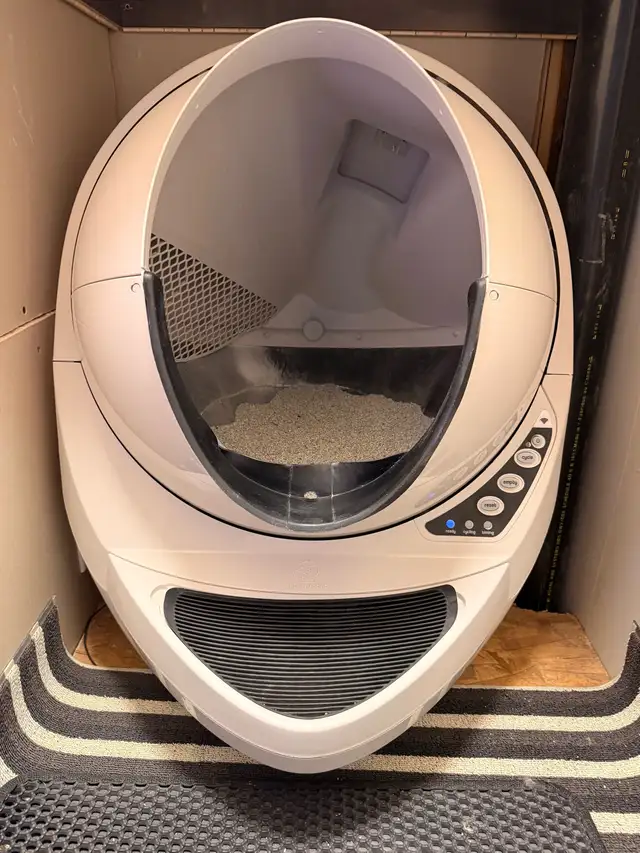 Litter robot 3 connect avec marches in Accessories in Lanaudière - Image 3