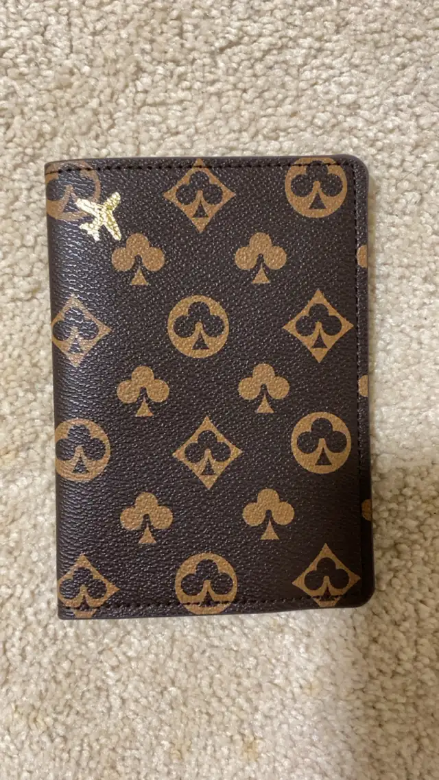 Passport/Money/Card holder