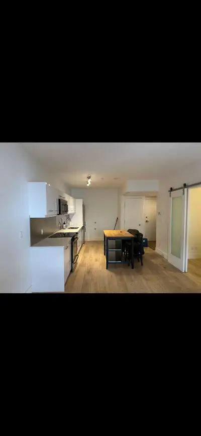 1 bedroom + den
