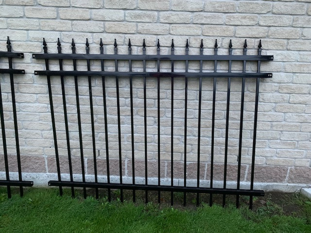 METAL FENCE-STEEL FENCE-IRON FENCE-BRAND NEW-$32 PER LINEAR FOOT in Decks & Fences in Sarnia - Image 2