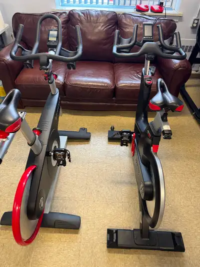 Lifefitness Spin Bikes  Lifefitness GX/ Lifefitness IC7, View more