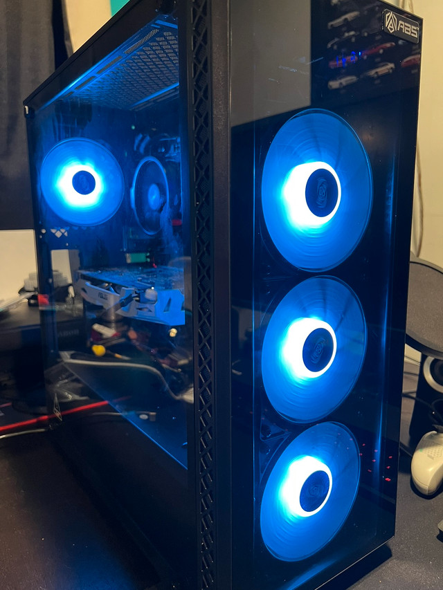 Pc gamer a vendre ou pour bureau et école Ordinateurs de bureau Ville de Montréal Kijiji