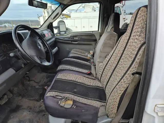 2005 Ford 6.0 L diesel  in Cars & Trucks in Edmonton - Image 6