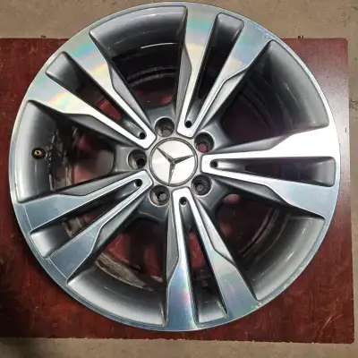 Rims: OEM Mercedes C-Class Alloy Rims Color: Himalaya Gray Glossy Turned Size: 18x7.5J ET 44 Bolt Pa...