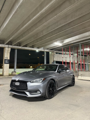 2017 Infiniti Q60 Premium 