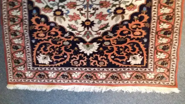 VERY FINE PERSIAN RUG in Rugs, Carpets & Runners in Markham / York Region - Image 4