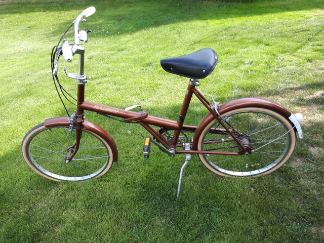Vintage Raleigh Folding Bike in Cruiser, Commuter & Hybrid in Kamloops