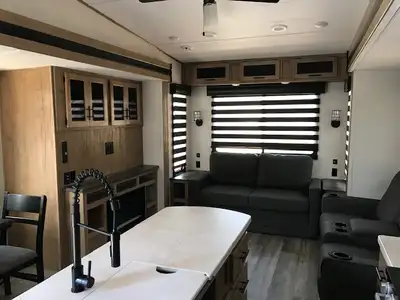 For Sale, 2023 Forest River 3550 Suite, 3 slides. Bought new in 2024. 5,000 kms on 5th wheel, like n...