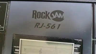 RockJam RJ561 61-Key Electronic Keyboard Used. Cosmetic wear, but is fully operational and functions...